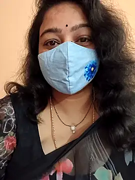 neelu-hoty online show from 02/02/25, 04:43