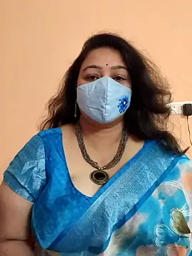 neelu-hoty online show from 02/11/25, 12:48