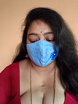 neelu-hoty online show from 03/01/25, 05:31