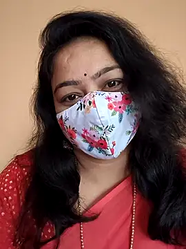 neelu-hoty online show from 03/05/25, 05:50