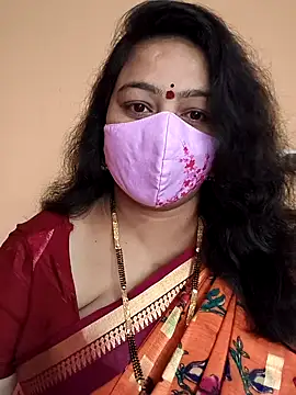 neelu-hoty online show from 03/12/25, 06:18