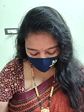 neelu-hoty online show from 02/06/26, 08:40