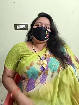 neelu-hoty online show from 02/12/26, 08:20