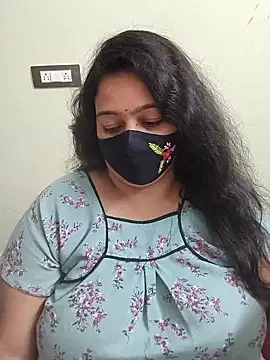 neelu-hoty online show from 03/15/26, 08:48