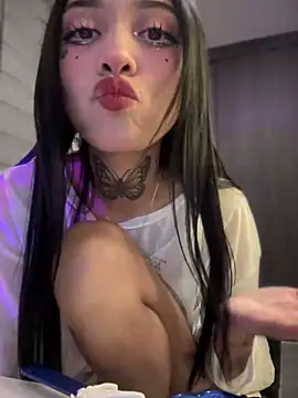 ANDREA FERRY online show from 02/01/25, 03:41