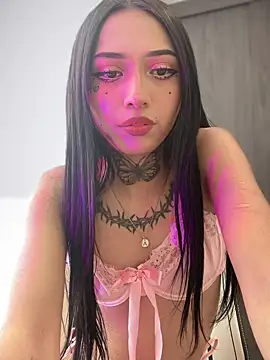 ANDREA FERRY online show from 02/02/25, 11:00