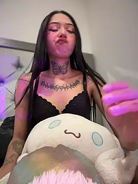 ANDREA FERRY online show from 02/21/25, 04:51
