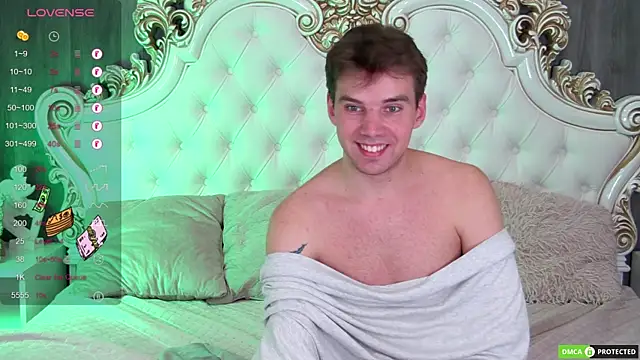 ArthurWhitee online show from 09/19/25, 01:56