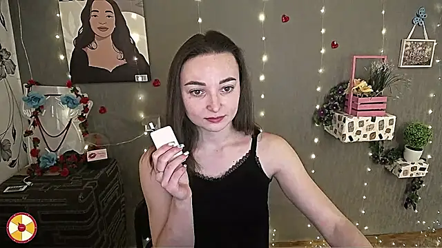  Barbie Kiss  online show from 02/18/25, 07:54