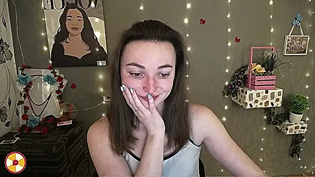  Barbie Kiss  online show from 02/19/25, 10:01