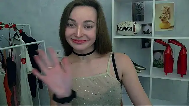 Snapshot of _Barbie_Kiss_ chatting on 01/18/26, 03:27 Barbie Kiss online show from 01/18/26, 03:27