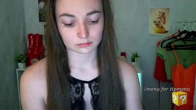  Barbie Kiss  online show from 04/20/26, 01:36