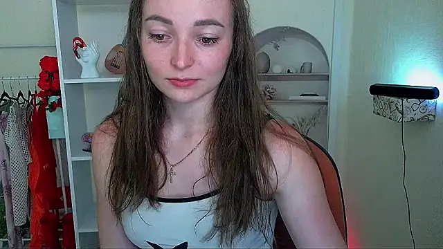  Barbie Kiss  online show from 06/08/26, 04:29