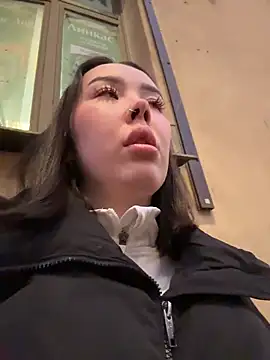 Asian Asami online show from 10/18/25, 03:02