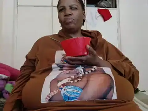 tinagiant online show from 01/18/25, 12:26