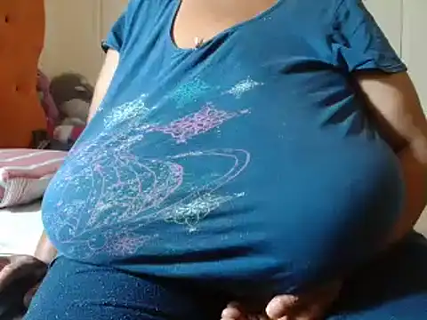 tinagiant online show from 01/24/25, 06:14