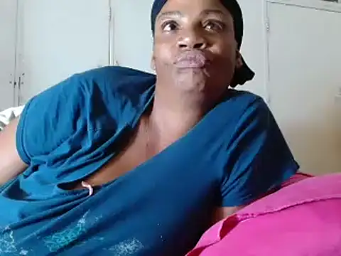 tinagiant online show from 03/11/25, 07:58