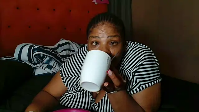 tinagiant online show from 03/07/26, 06:49