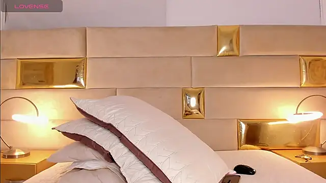 Snapshot of Arii_stone chatting on 03/22/25, 07:04 Arii stone online show from 03/22/25, 07:04