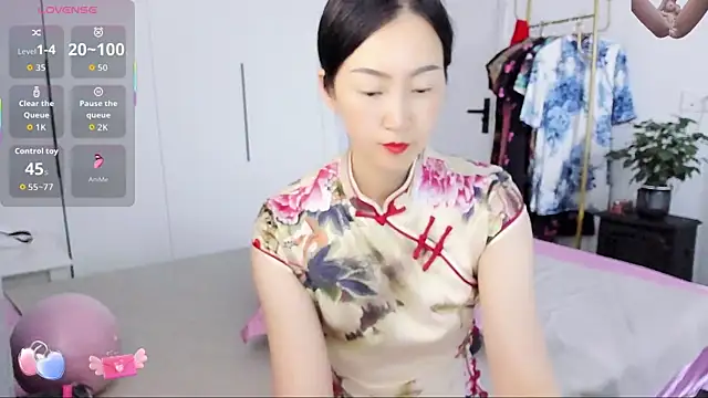 paopao-a online show from 10/17/25, 02:59