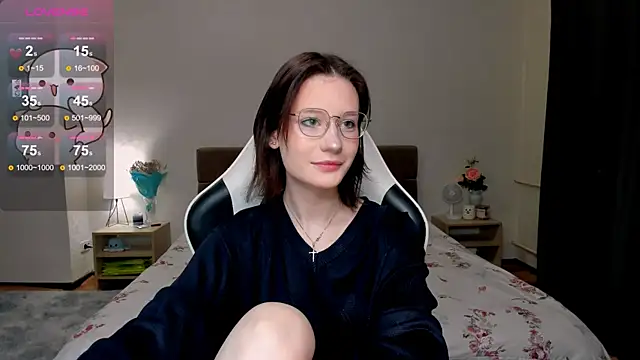 Snapshot of DearLia chatting on 02/01/25, 04:22 DearLia online show from 02/01/25, 04:22