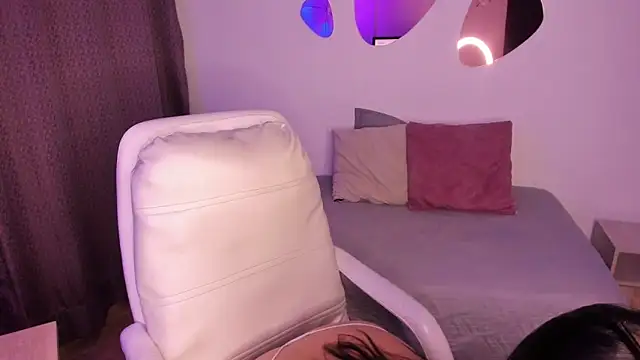 Snapshot of _Danaa chatting on 09/23/25, 06:55  Danaa online show from 09/23/25, 06:55