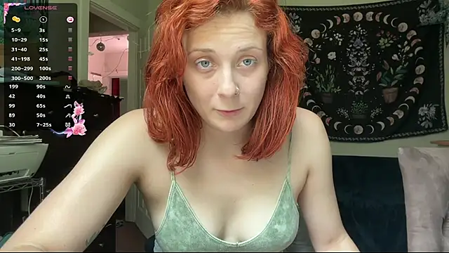 Snapshot of Aria_Fields chatting on 07/28/26, 06:20 Aria Fields online show from 07/28/26, 06:20