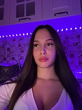 EricaWalls online show from 02/03/25, 03:20