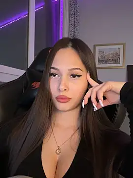 EricaWalls online show from 03/25/26, 07:20