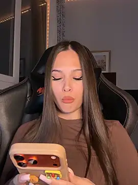 EricaWalls online show from 04/20/26, 08:54