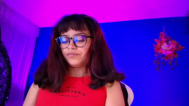 Snapshot of vanelope11 chatting on 07/16/26, 02:39 vanelope11 online show from 07/16/26, 02:39