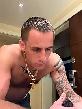 PeytonJohnn online show from 09/23/25, 06:16