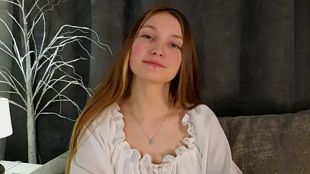 Snapshot of MonaEldon chatting on 01/18/25, 01:08 MonaEldon online show from 01/18/25, 01:08