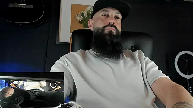 axxelrich  online show from 02/19/25, 05:27