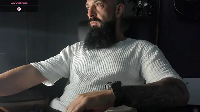 axxelrich  online show from 09/17/25, 04:58