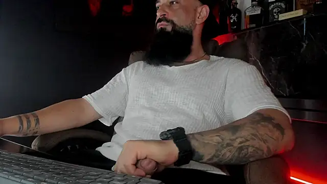 axxelrich  online show from 09/30/25, 04:50