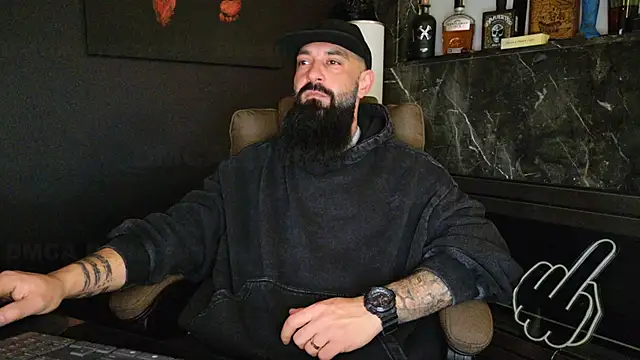 axxelrich  online show from 12/21/25, 05:03