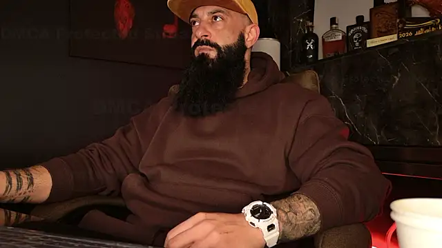 Snapshot of axxelrich_ chatting on 02/10/26, 05:11 axxelrich online show from 02/10/26, 05:11