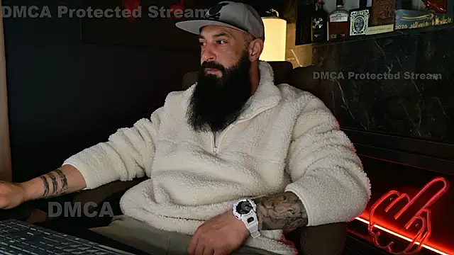 Snapshot of axxelrich_ chatting on 03/20/26, 06:51 axxelrich online show from 03/20/26, 06:51