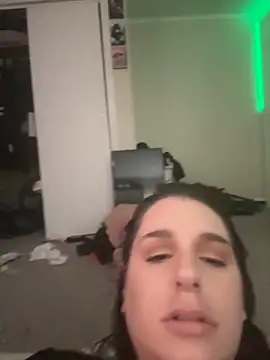 menaceswife online show from 12/15/24, 04:04