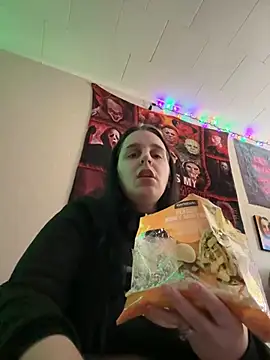 menaceswife online show from 02/01/25, 07:23