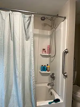 menaceswife online show from 03/18/25, 01:09