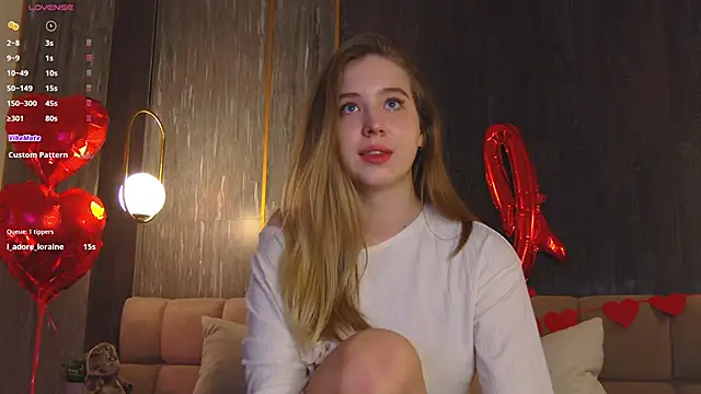 LoraineLuff online show from 02/21/25, 09:22