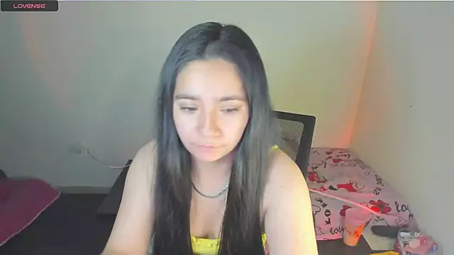 litle mily  online show from 12/21/25, 01:35