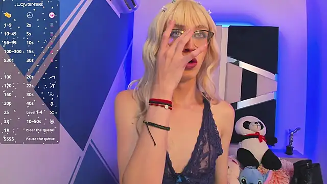 Ariadna Evangeline online show from 12/13/24, 07:15