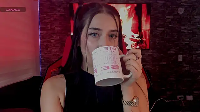 Charlotte greys online show from 01/05/26, 10:24