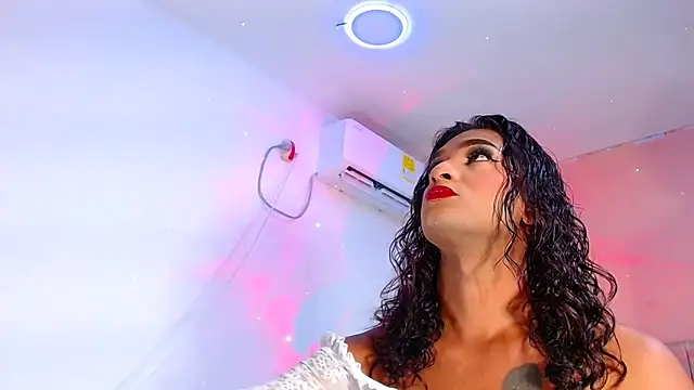 vanessa nauthygirls online show from 09/29/25, 07:51