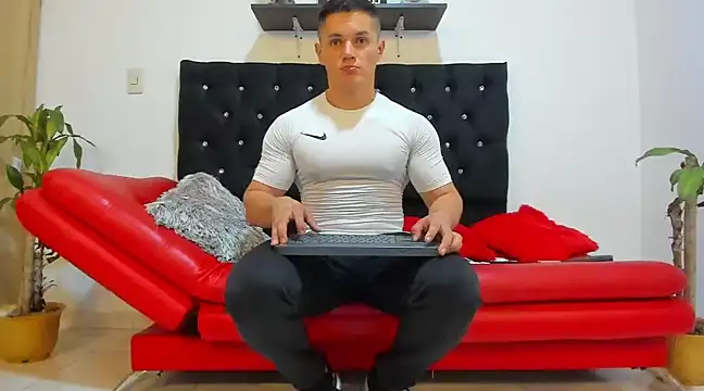 julian wallace online show from 02/12/25, 08:50