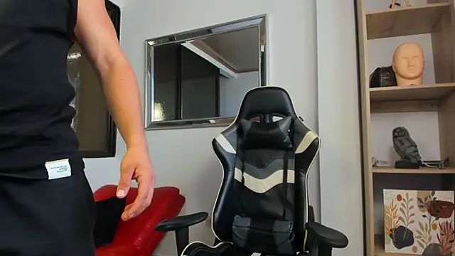 julian wallace online show from 02/10/26, 09:08