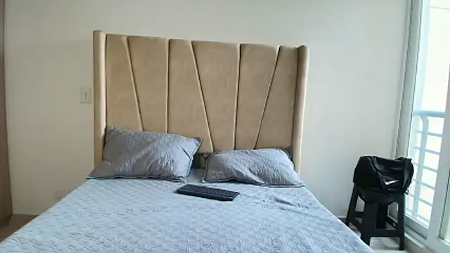 julian wallace online show from 02/19/26, 09:00